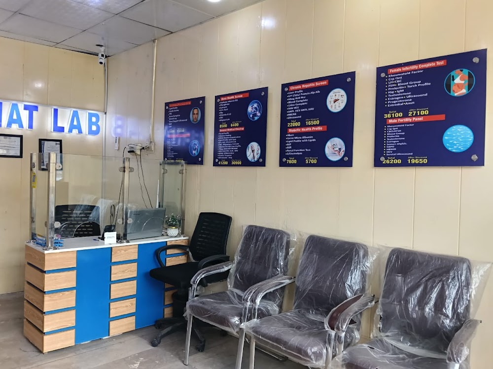 Zeenat Laboratory Kasur